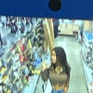 Meet your Posher, Edu